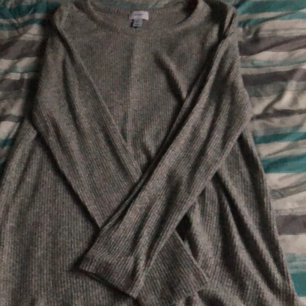 Gray Long Sleeve Shirt